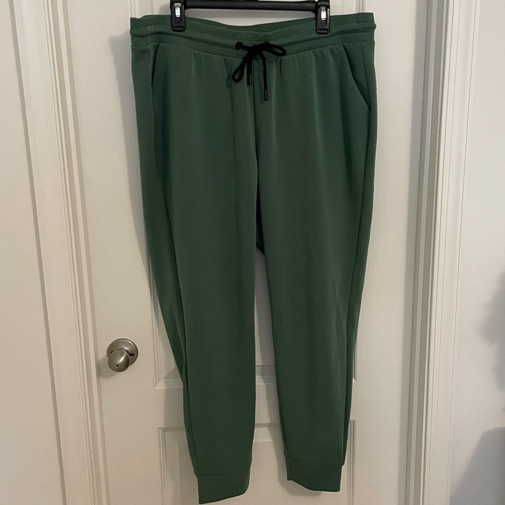 torrid green jogger
